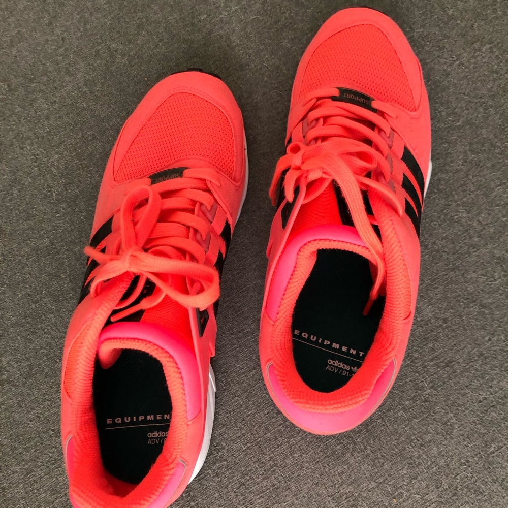 Adidas - Picture 2 of 3
